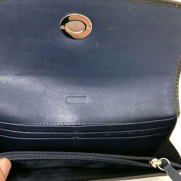 Authentic Coach Wallet - Picture 4 of 6